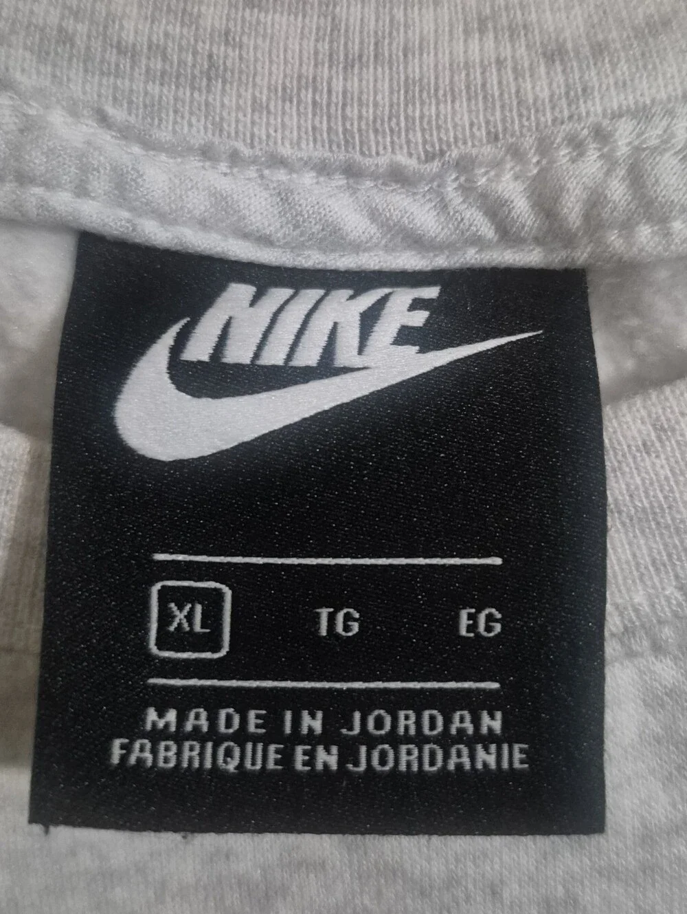 Nike Youth XL Short Sleeve Dress With Kangaroo Pockets
